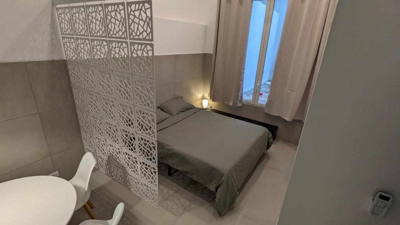 Ferienwohnung Valona 101 - Elegant Loft Bari Exterior foto